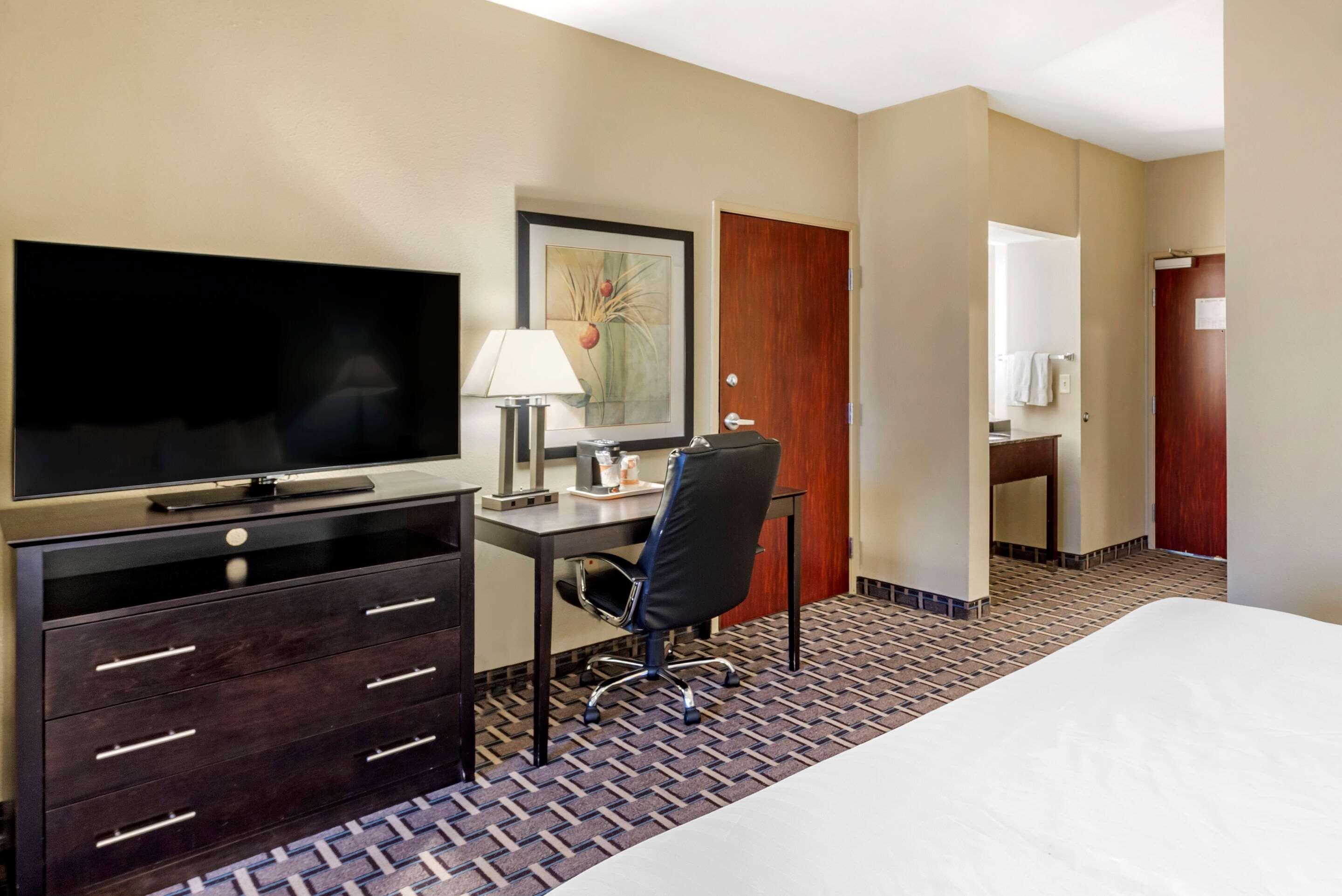 Comfort Suites Clovis Exteriör bild